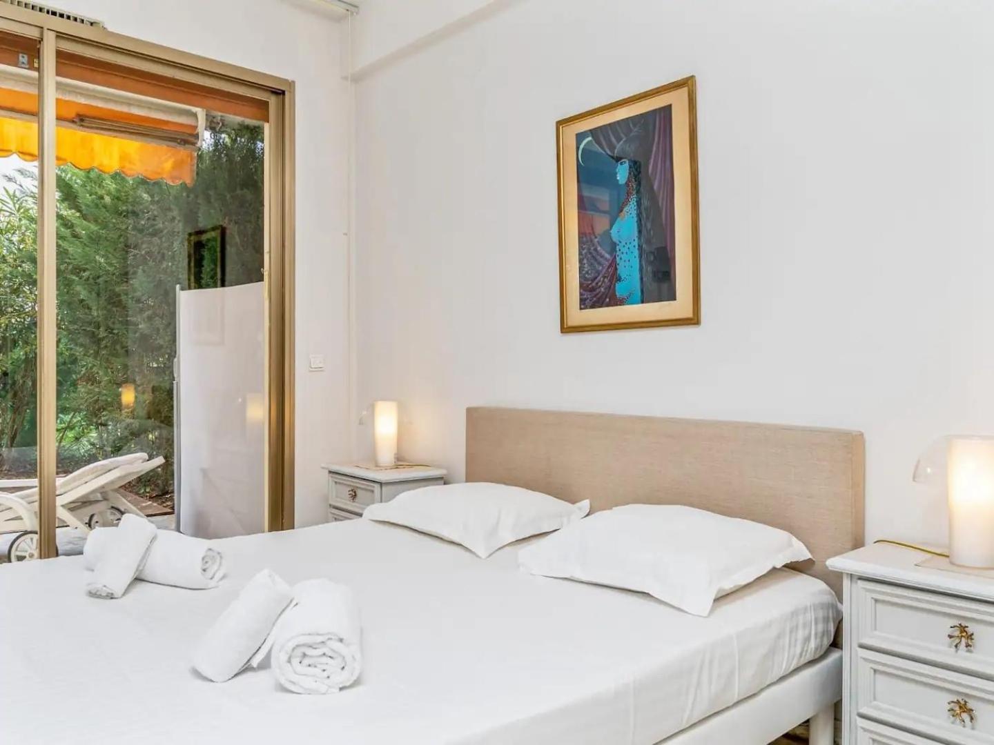 Fleurie One Bedroom Cannes