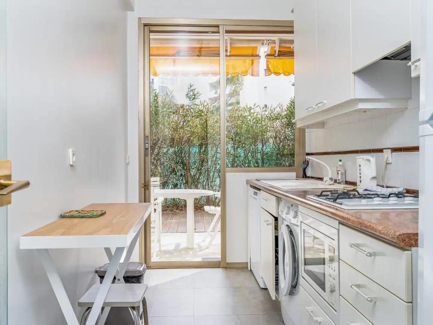 Apartment Fleurie One Bedroom